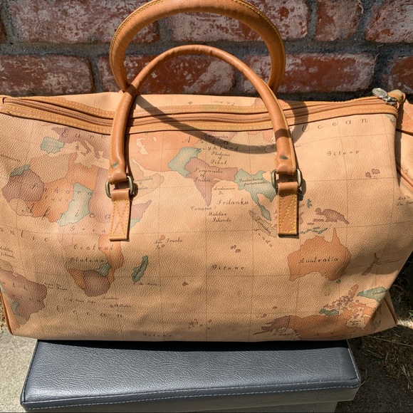 Large Vintage Gitano Map Duffel - Picture 8 of 11